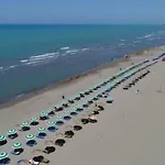 Chicago 3*