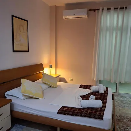 Chicago Hotel 3*