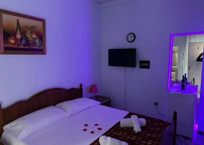 Chicago Hotel 3*