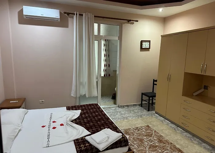 Chicago Hotel 3*